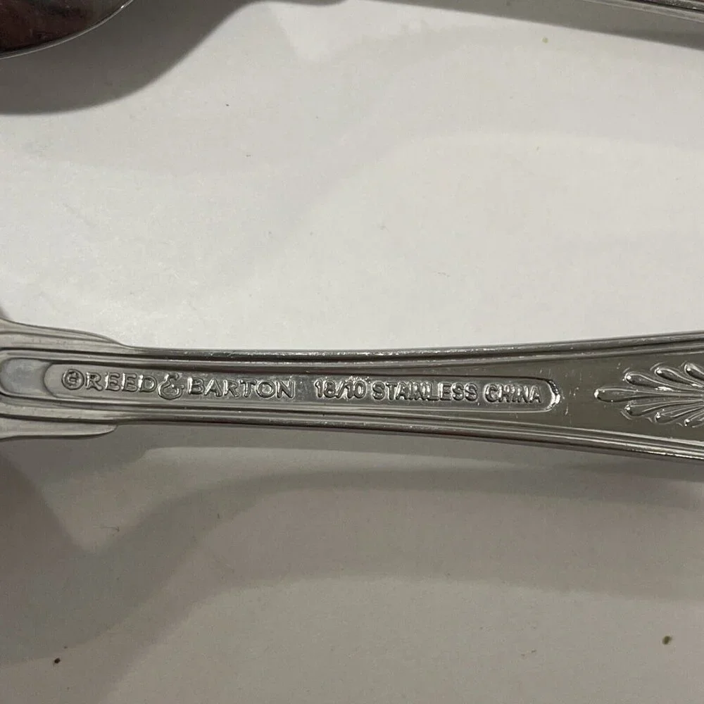 Reed & Barton Select Stainless‎ Flatware Kings 175th Anniversary 4 Soup Spoons